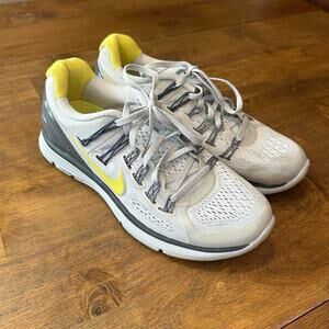Nike Women's Lunar Eclipse 3 Shoes Size 8 Sporty Ultra Comfort Supportive